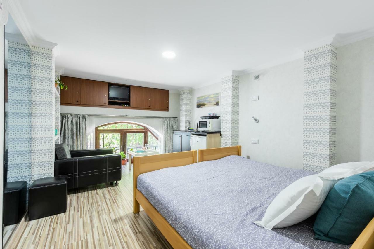 Hb Apartments Akhvelediani II Tbilisi Buitenkant foto