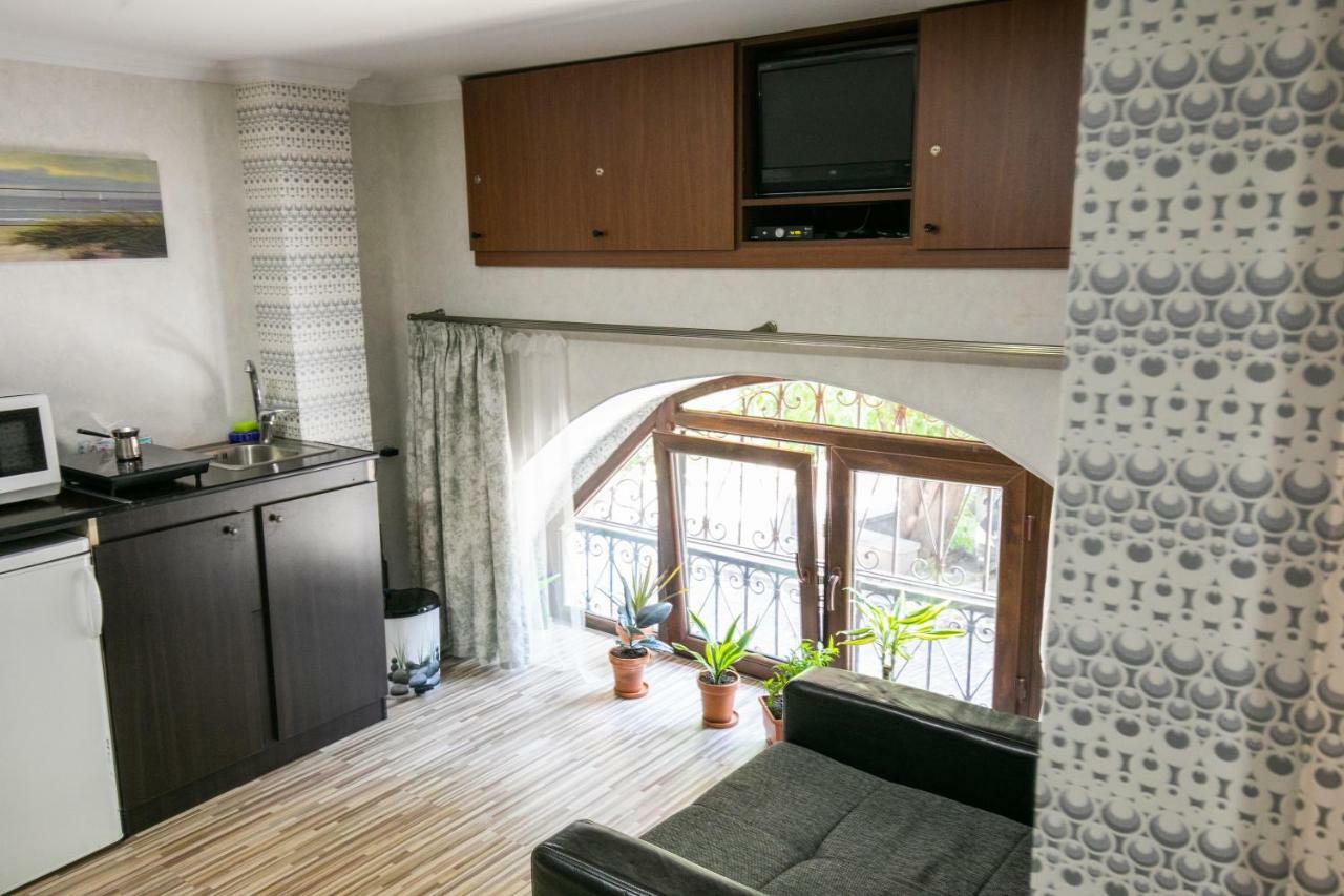 Hb Apartments Akhvelediani II Tbilisi Buitenkant foto